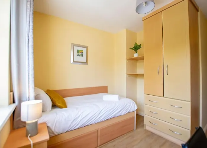 106 - The Townhouse By Shortstays 別荘 *