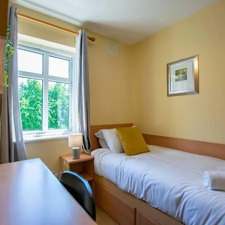 Prázdninový dům 106 - The Townhouse By Shortstays - Sleeps 6